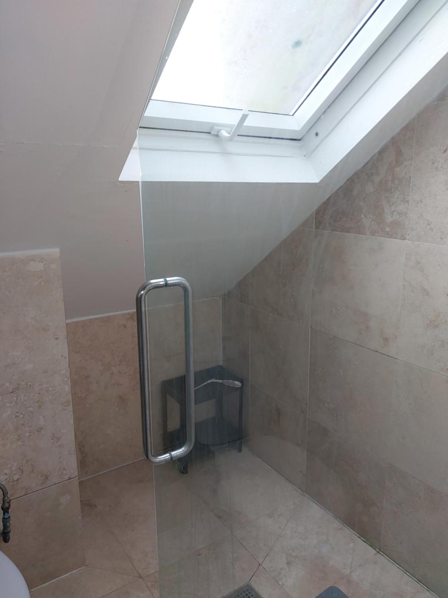 Joyful Room Rainham  Esterno foto